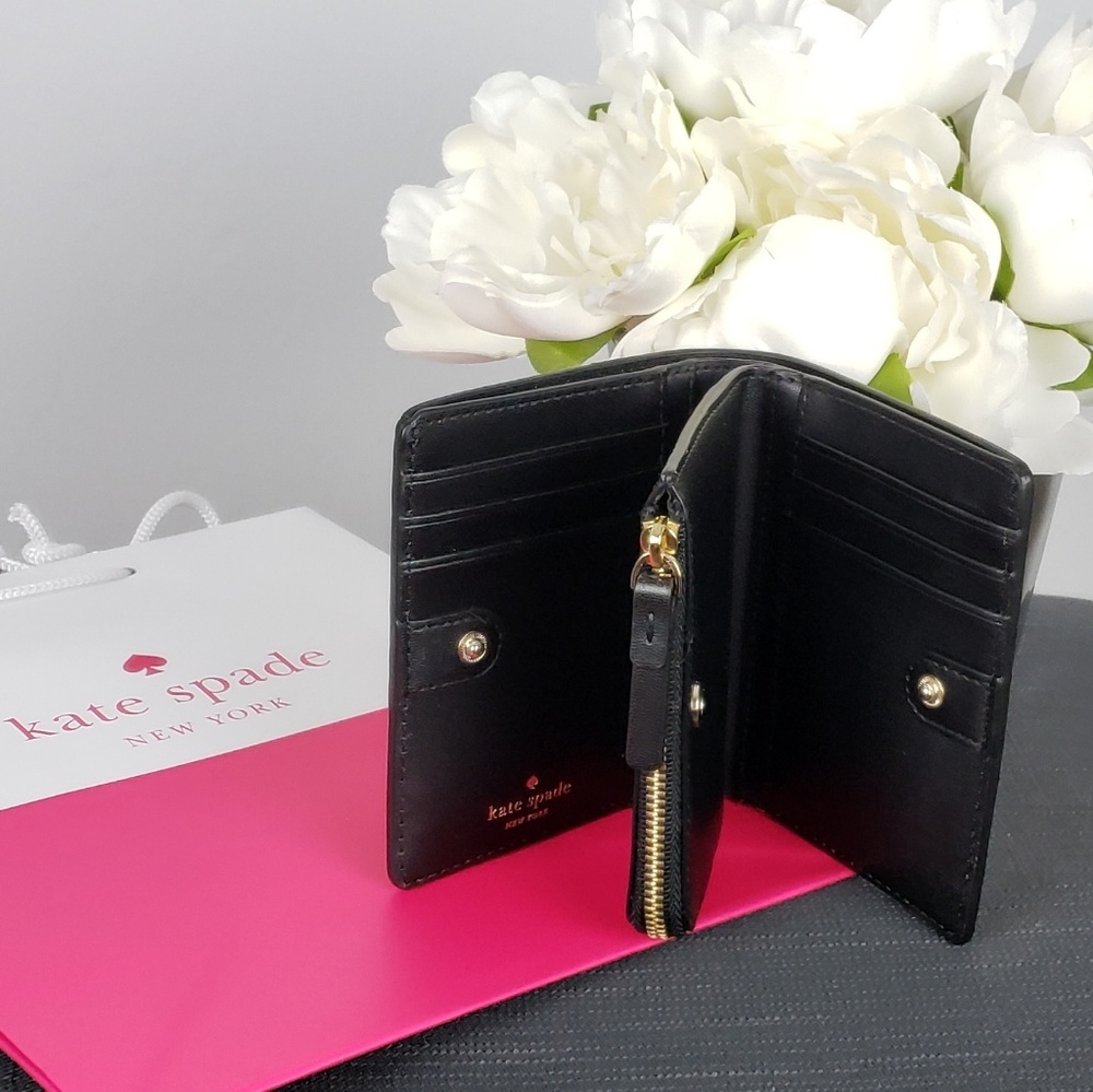 Kate Spade Small Shawn Larchmont Avenue Wallet - Picture 5 of 7